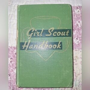 Vintage Green Girl Scout Handbook 1950 Crossposted